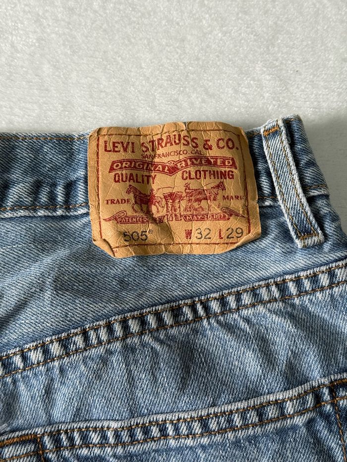 Short en jean Levi’s 505 Regular Fit homme taille W32 L29 en très bon état - photo numéro 8