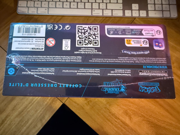ETB pokemon 10.5 Foudre noire - photo numéro 3