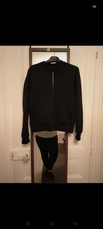 Petit veste noire taille M