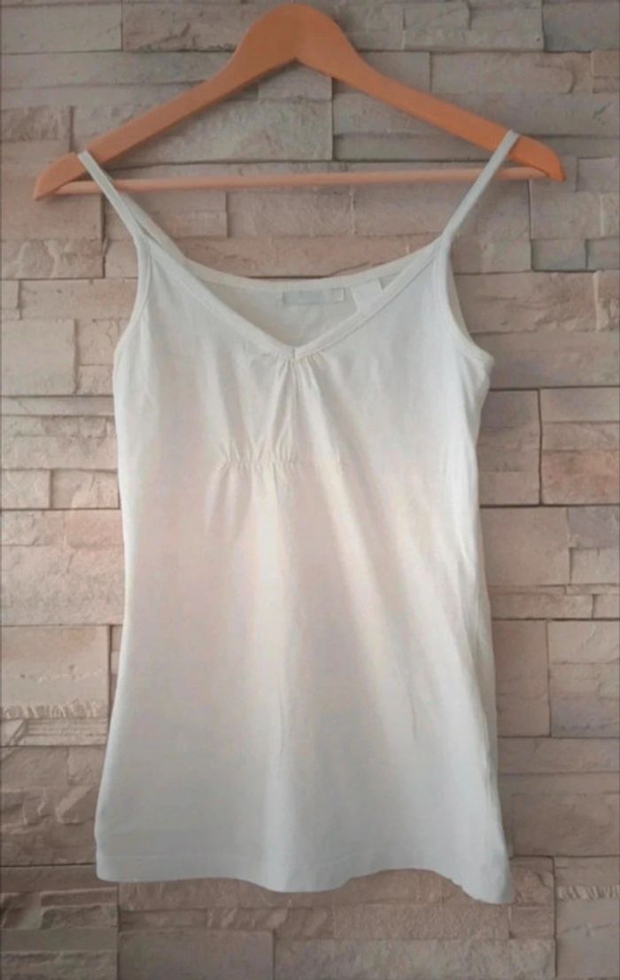 Haut débardeur sheryne envoi uniquement via mondial Relay