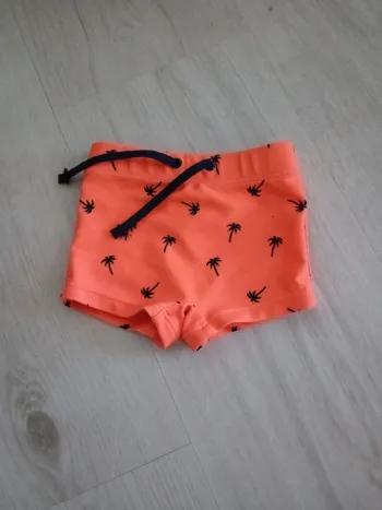Short de bain 6 mois