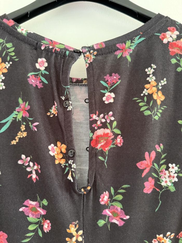 Combi short fleurie / Taille M - photo numéro 5