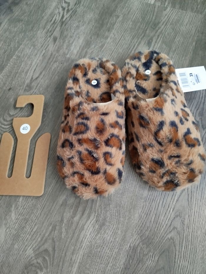 Chaussons léopard