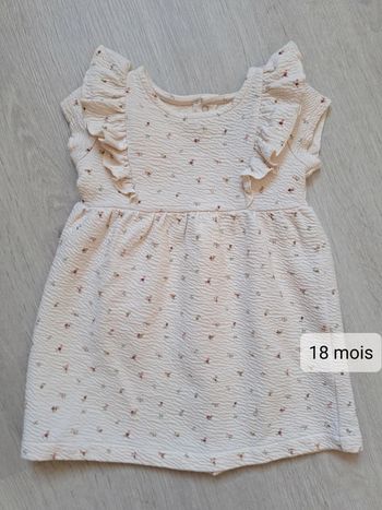 Robe chaude à fleurs