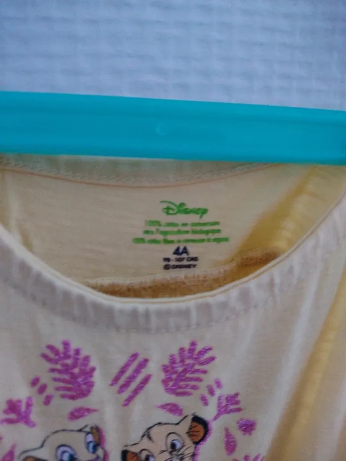 Robe Roi Lion Disney taille 4 ans - photo numéro 3