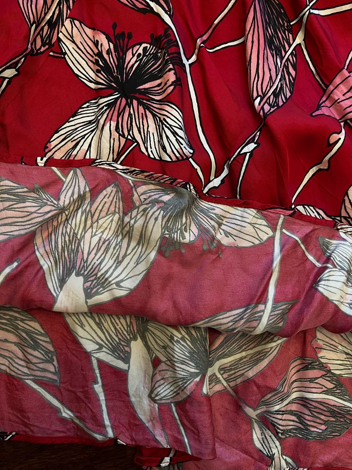 Robe asymétrique longue rouge fleuri noeud max mara taille S/36 - photo numéro 8