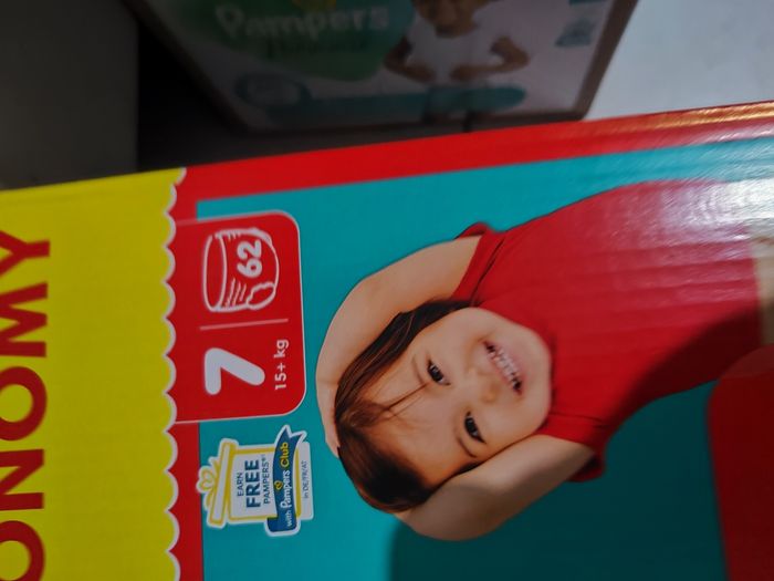 Couches Pampers baby dry taille 7 pants - photo numéro 2