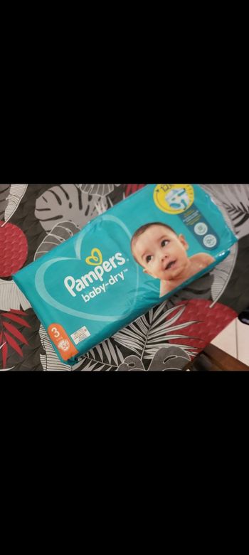 162 Pampers taille 3