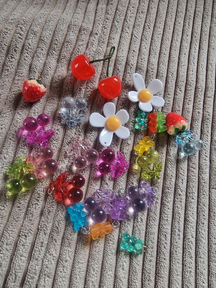 Lot Breloque fruits/ourson/fleurs - photo numéro 2