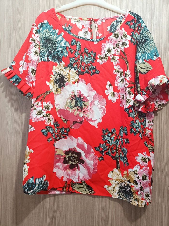 Haut blouse rouge manches courtes - photo numéro 2