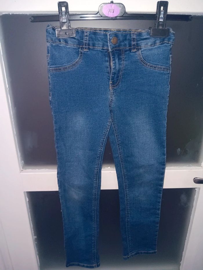 Jean skinny bleu coupe ajustée, taille 8 ans