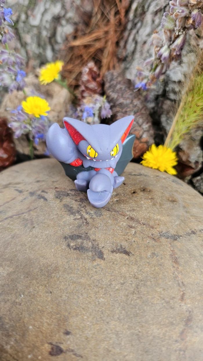 Super figurine Pokemon Nintendo finger puppet Scorvol - photo numéro 2