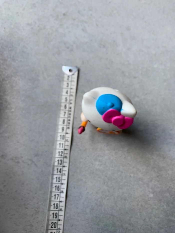 Figurine peintre hello kitty sanrio bras qui bougent - photo numéro 2