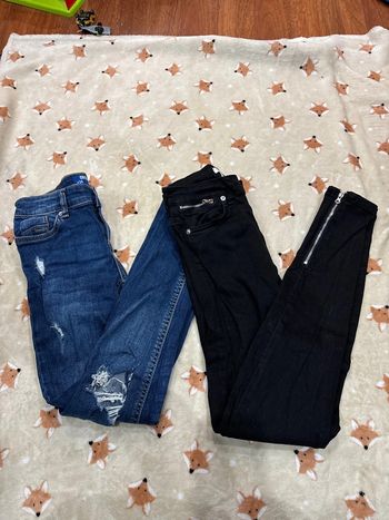 Lot de 2 jeans taille 34