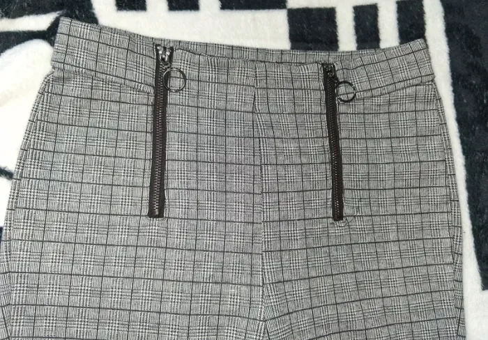 Pantalon Taille 40 - photo numéro 2