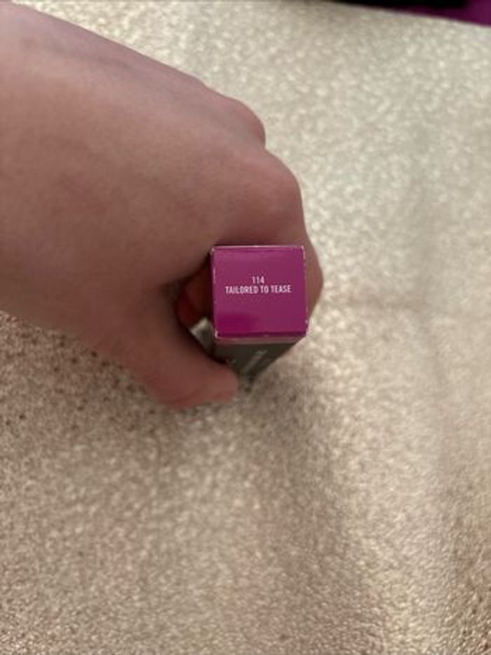 Retro matte liquide / Laque à lèvres rose magenta Mac - photo numéro 2