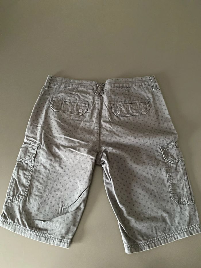 Short kiabi taille 40 - photo numéro 2