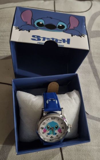 Montre stitch dans écrin