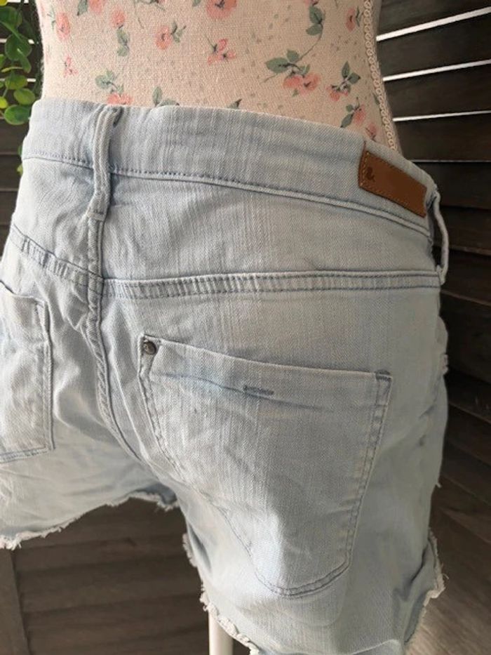 short H&M bleu clair taille 40 - photo numéro 5