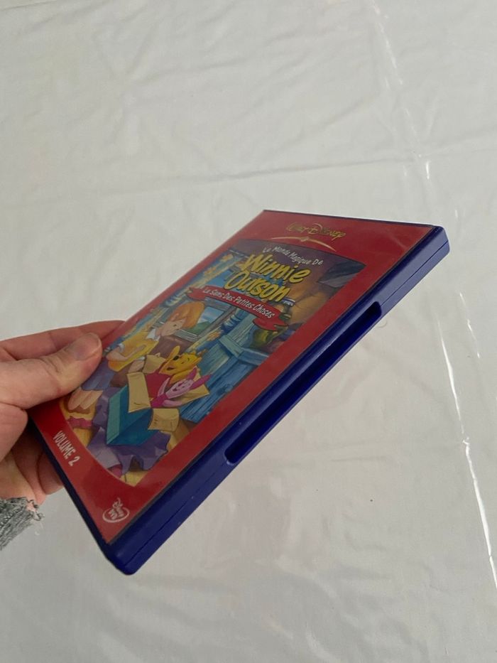 DVD Disney Le Monde Magique de Winnie l’Ourson et Le Sens des Petites Choses - photo numéro 3