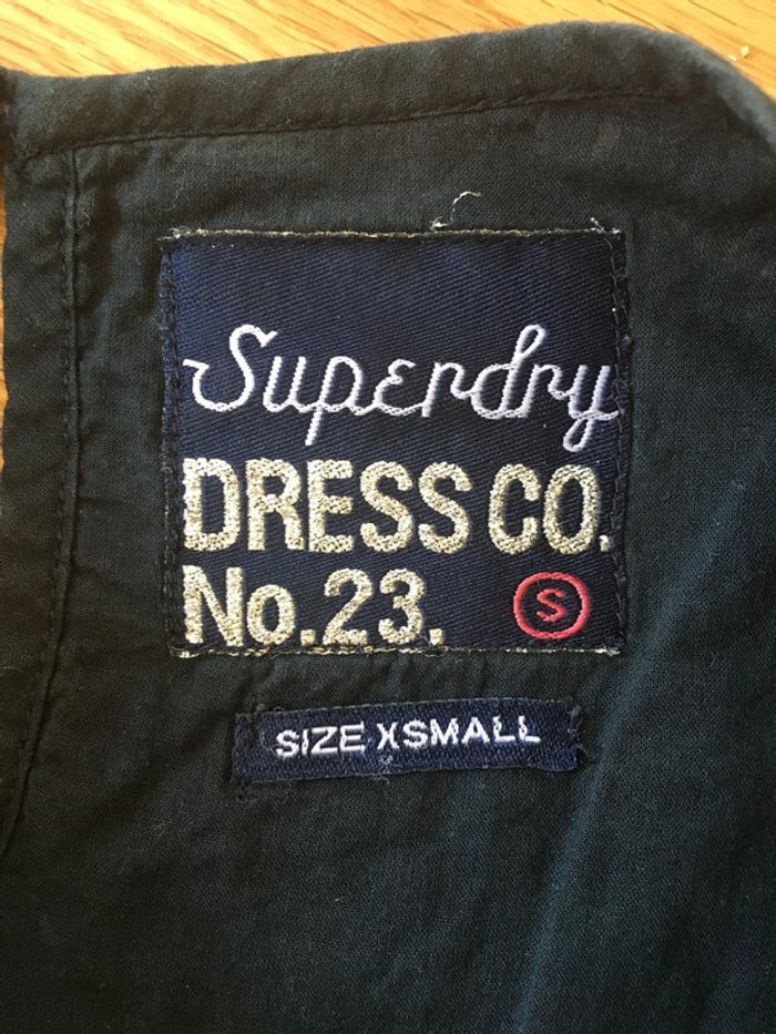 Petite robe courte noire Superdry - photo numéro 4