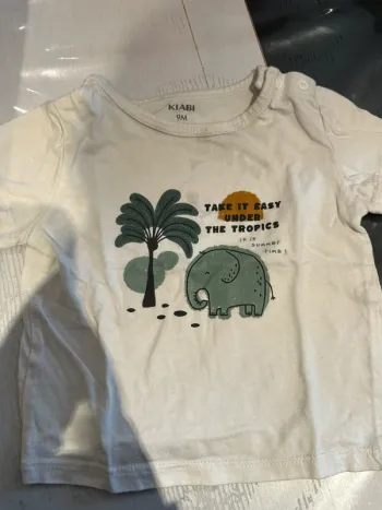 T-shirt