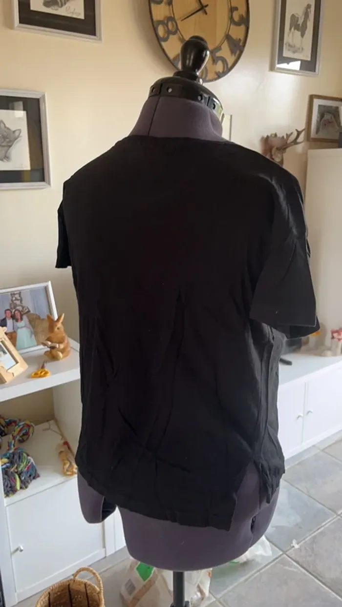 T shirt - photo numéro 3