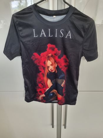 T-shirt Blackpink Lisa taille xxs