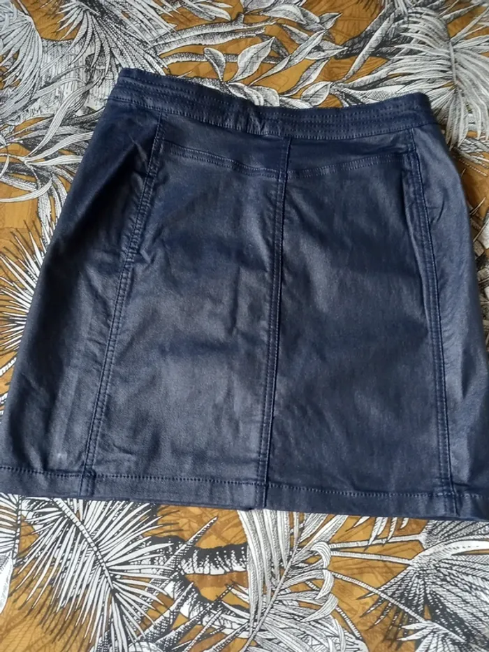 Jupe cuir bleu marine - photo numéro 5