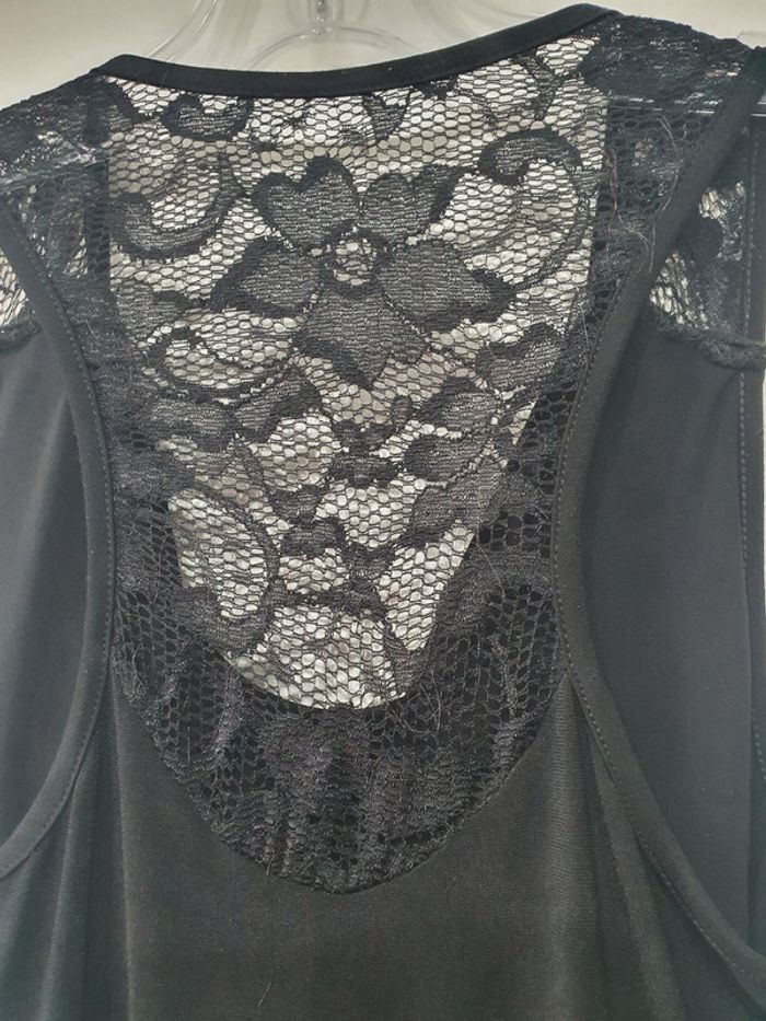 Top dentelle - photo numéro 3