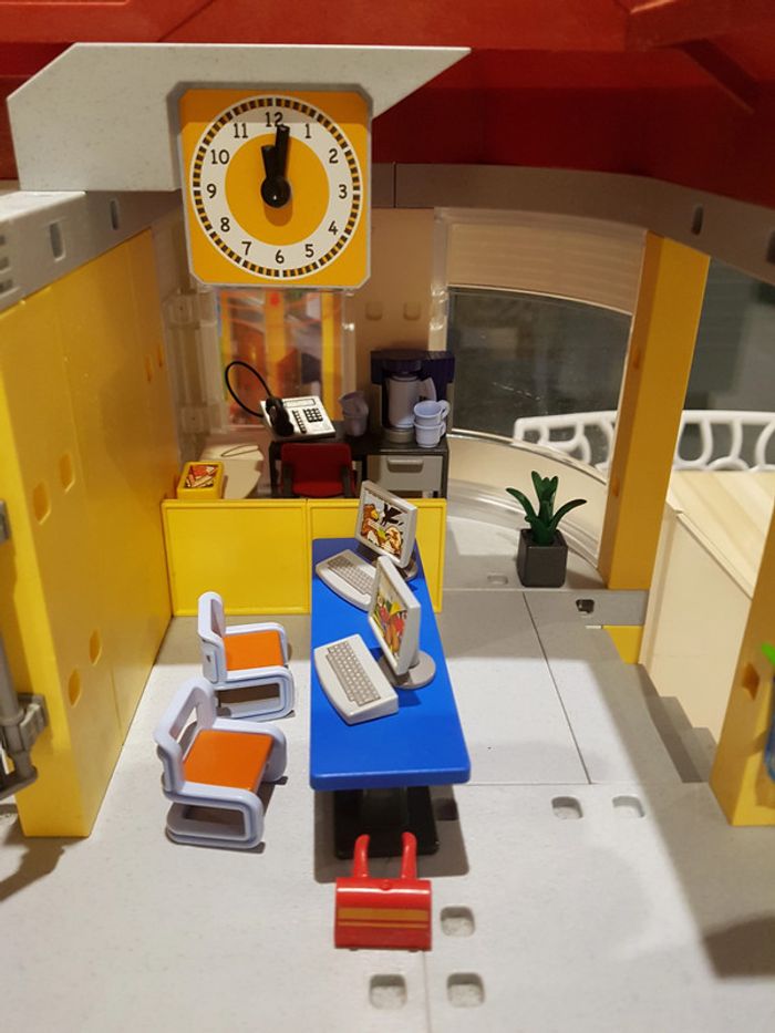 Boîte école playmobil set 4324 date de 2009 + scène du passage piéton - photo numéro 6