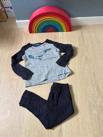 Pyjama 2/4 ans