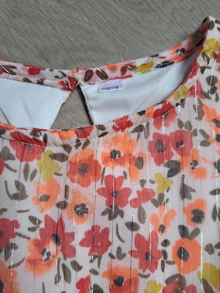 Robe. - photo numéro 2