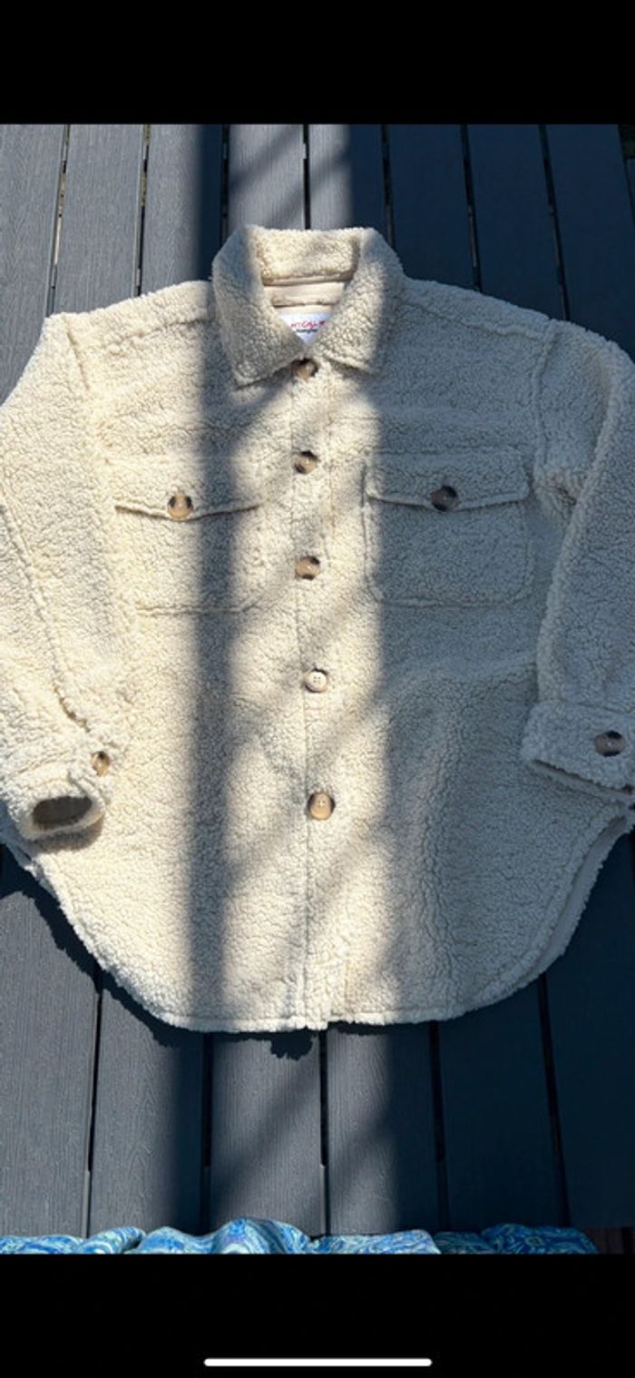 Veste chemise en laine synthétique beige crème Jennyfer taille M - photo numéro 2