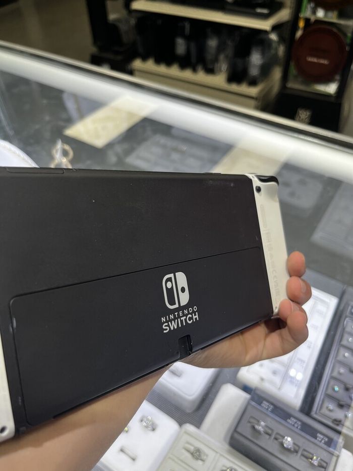 Nintendo Switch - photo numéro 8