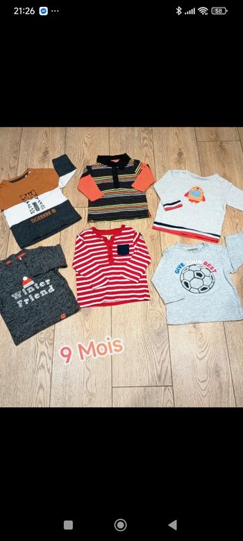 Lot T-shirts manches longues taille 9 mois