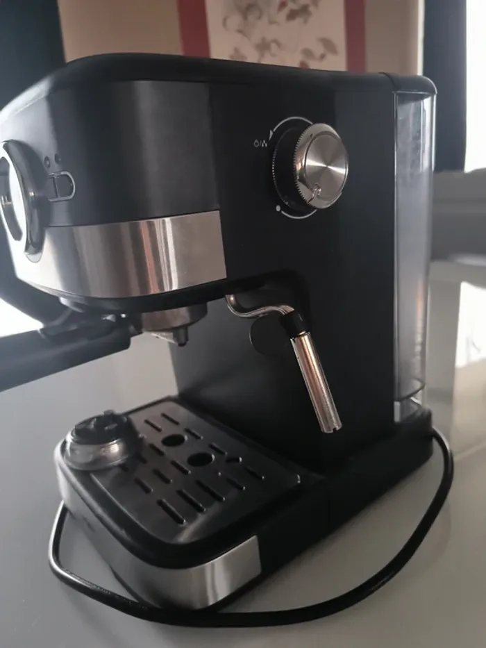 Machine à expresso - photo numéro 3