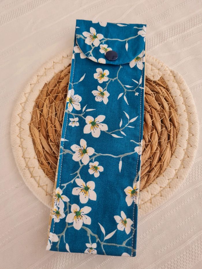 Pochette de protection pour brosse à dent