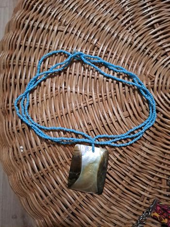 Collier nacré artisanal