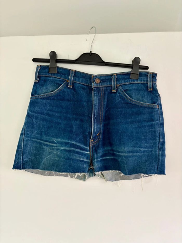 Short en jean taille haute Levi's 40 vintage - photo numéro 2