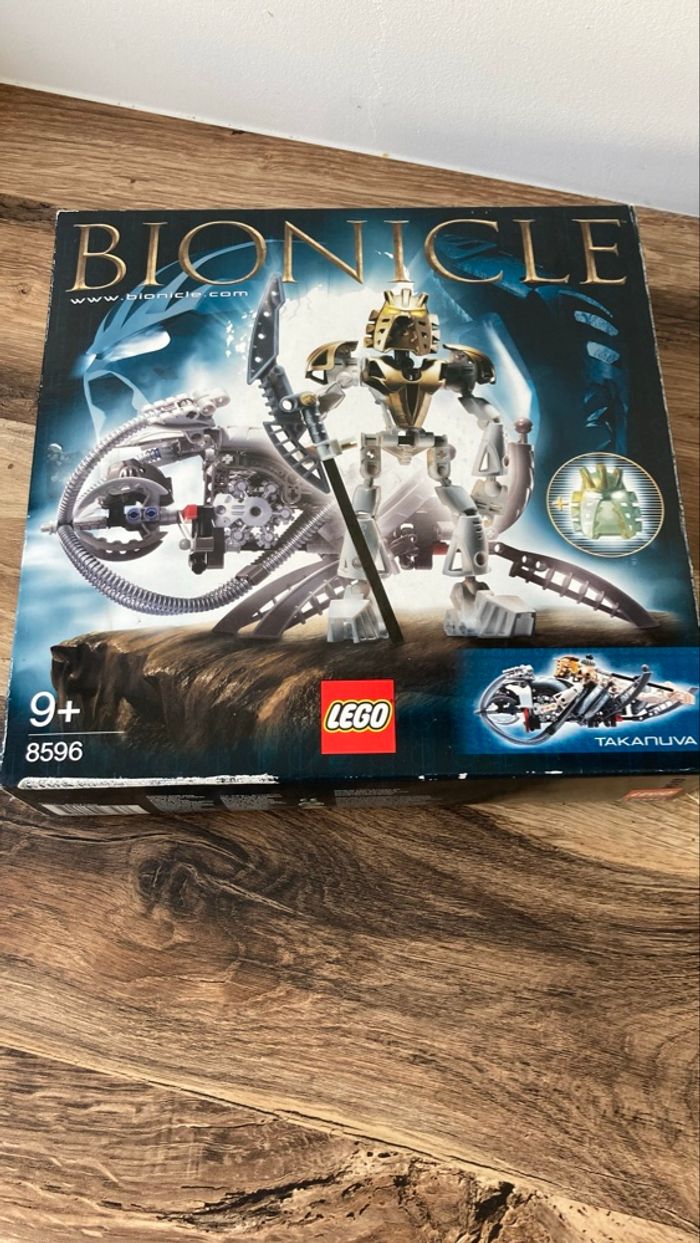 Lego bionicle