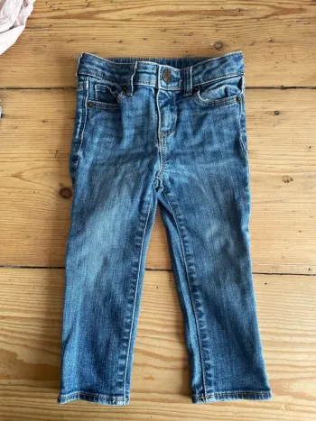 Jeans gap 2 ans