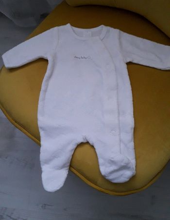 Pyjama mixte tout neuf