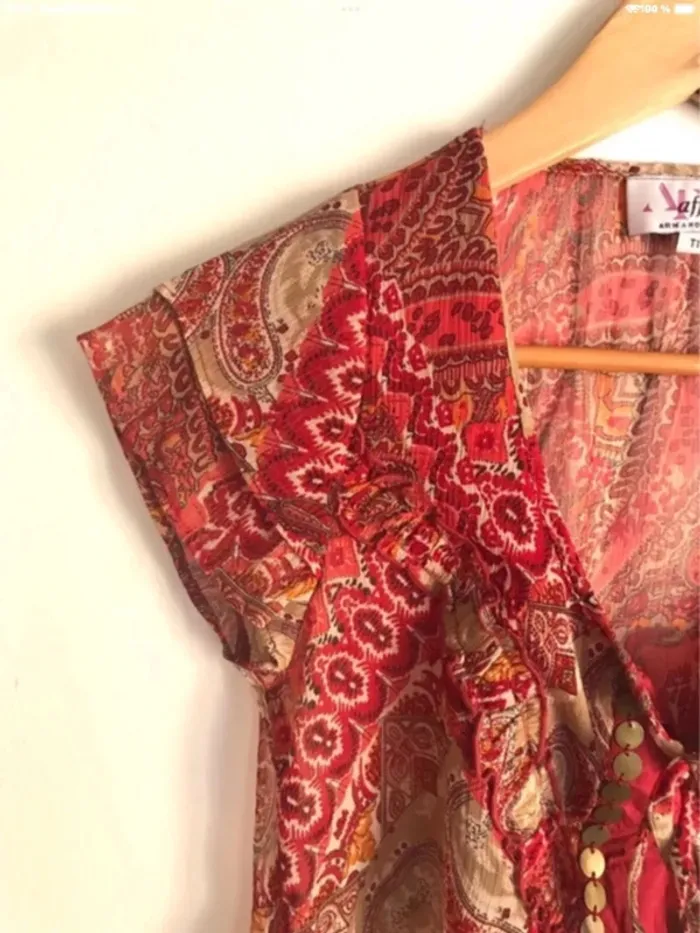 Blouse Armand Thierry rouge à imprimés cachemires - photo numéro 4