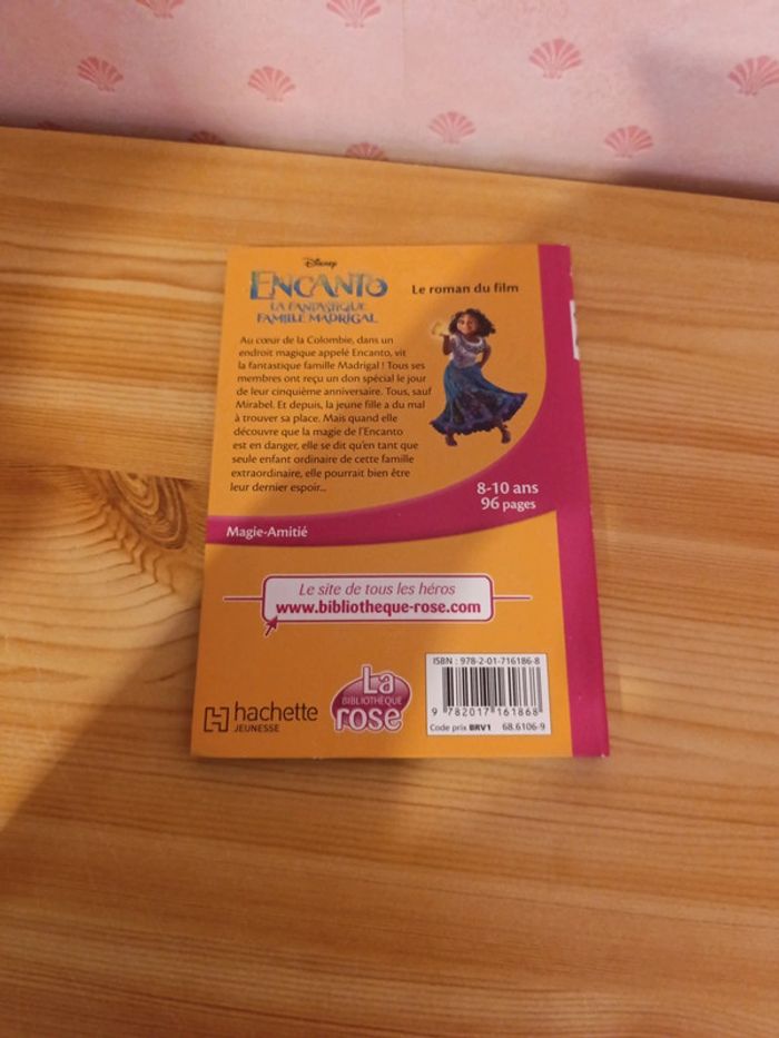 Livre bibliothèque rose : encanto - photo numéro 2
