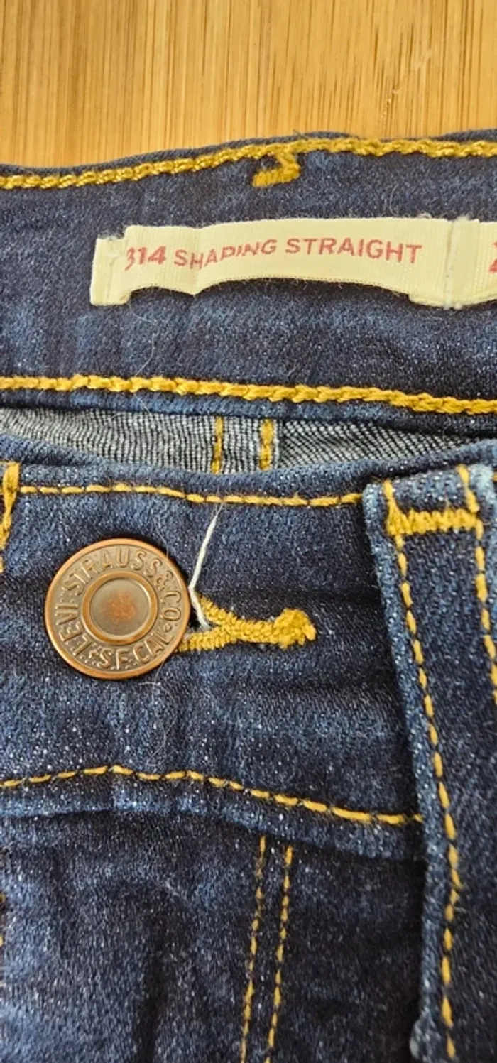 Jeans Levi's 314 shaping straight T:36 W28 L32 - photo numéro 4