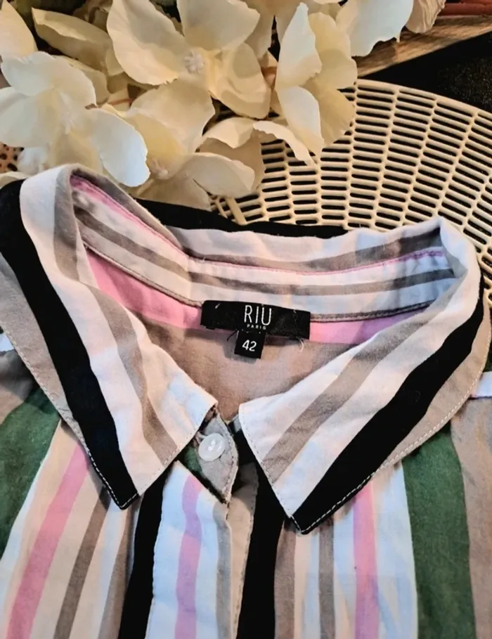 Chemise, taille 42, marque riu paris - photo numéro 2