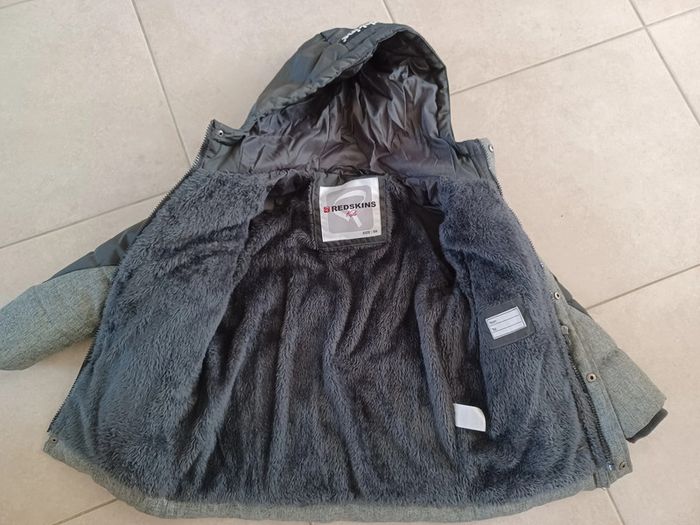 Manteau à capuche hiver Redskins 5 ans (prix ferme) - photo numéro 4