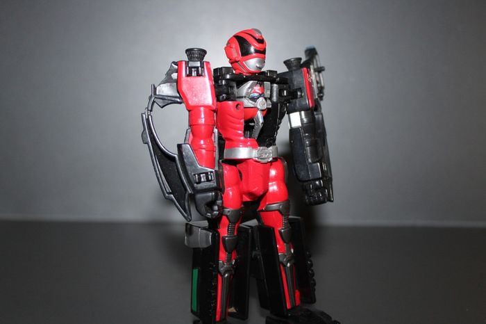 Figurine Megazord SPD - Power Rangers - photo numéro 5