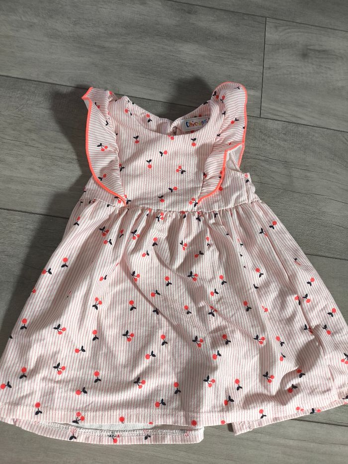 Robe cerise
